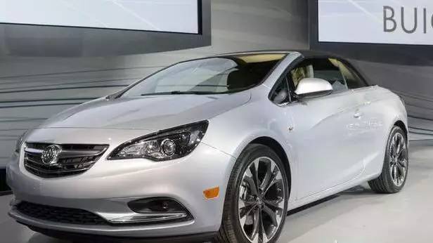 别克“敞篷英朗”1.6T+200马力，只需二十万？