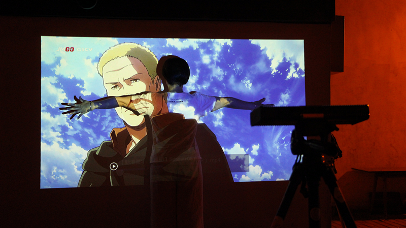 坚果睿途r8投影仪怎么用,坚果投影仪睿途r8死机