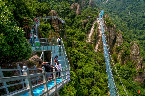 芜湖马仁奇峰玻璃栈道多高,芜湖马仁峰玻璃栈道