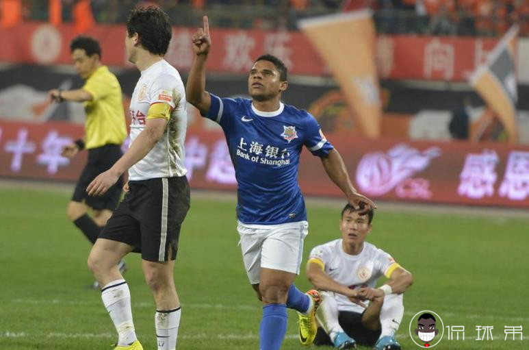 欠薪离队？一去不复返！“足球城”德比战前，超越外援疑似失联！