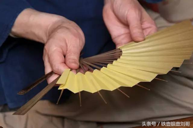 「日本风物」扇子,在日本玩出了“花样”做出了“高度”