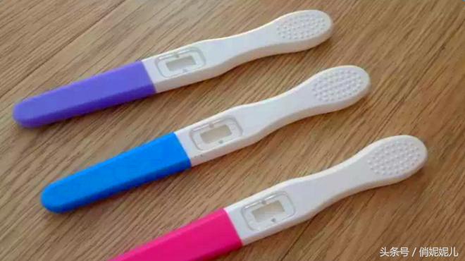 验孕棒一深一浅应该注意什么,验孕棒出现一深一浅不要惊慌