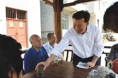 廖俊波事迹人民日报版,全国优秀县委书记廖俊波事迹