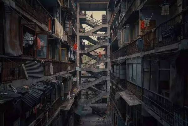 摄影大师的黑白街头摄影作品,30张街头摄影精选