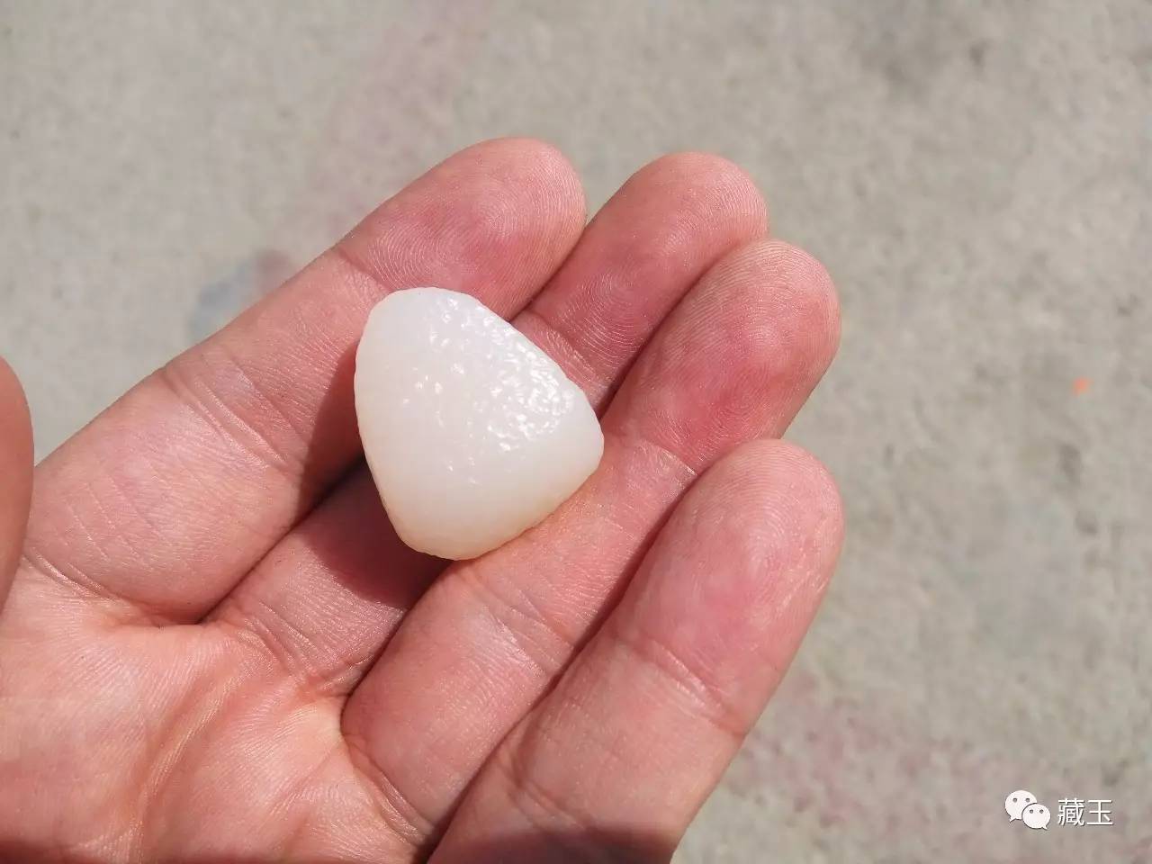 水返沙料,水返沙籽料的特征