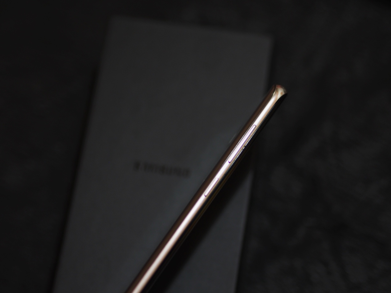 三星盖乐世S8怎么全屏,三星盖乐世s8现在值多少钱