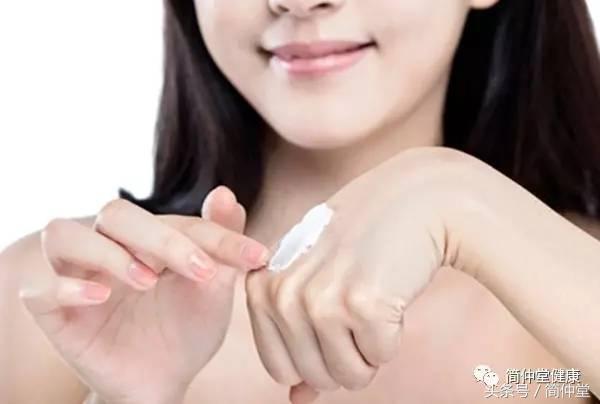 过期的酸奶有什么用途能做面包吗,过期的酸奶有什么用途小视频