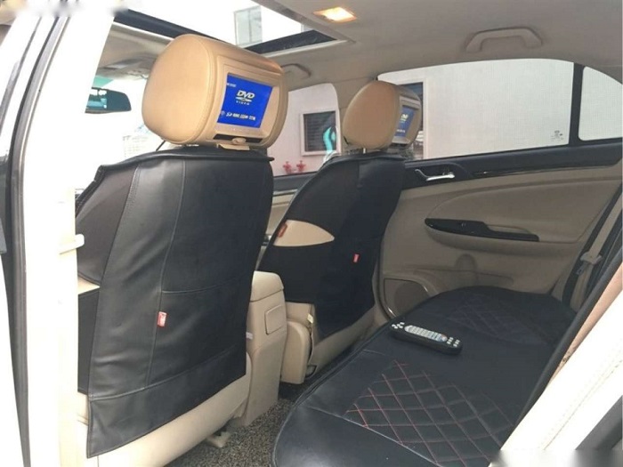 最新款汽车倒车入库,指导价4万的车多少钱可以开回家