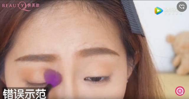 新手眼影误区化妆师怎么解释,新手常见化妆误区之眼影篇