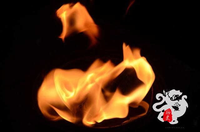 乱世中公认的圣人,一个被骂了几千年的乱世枭雄