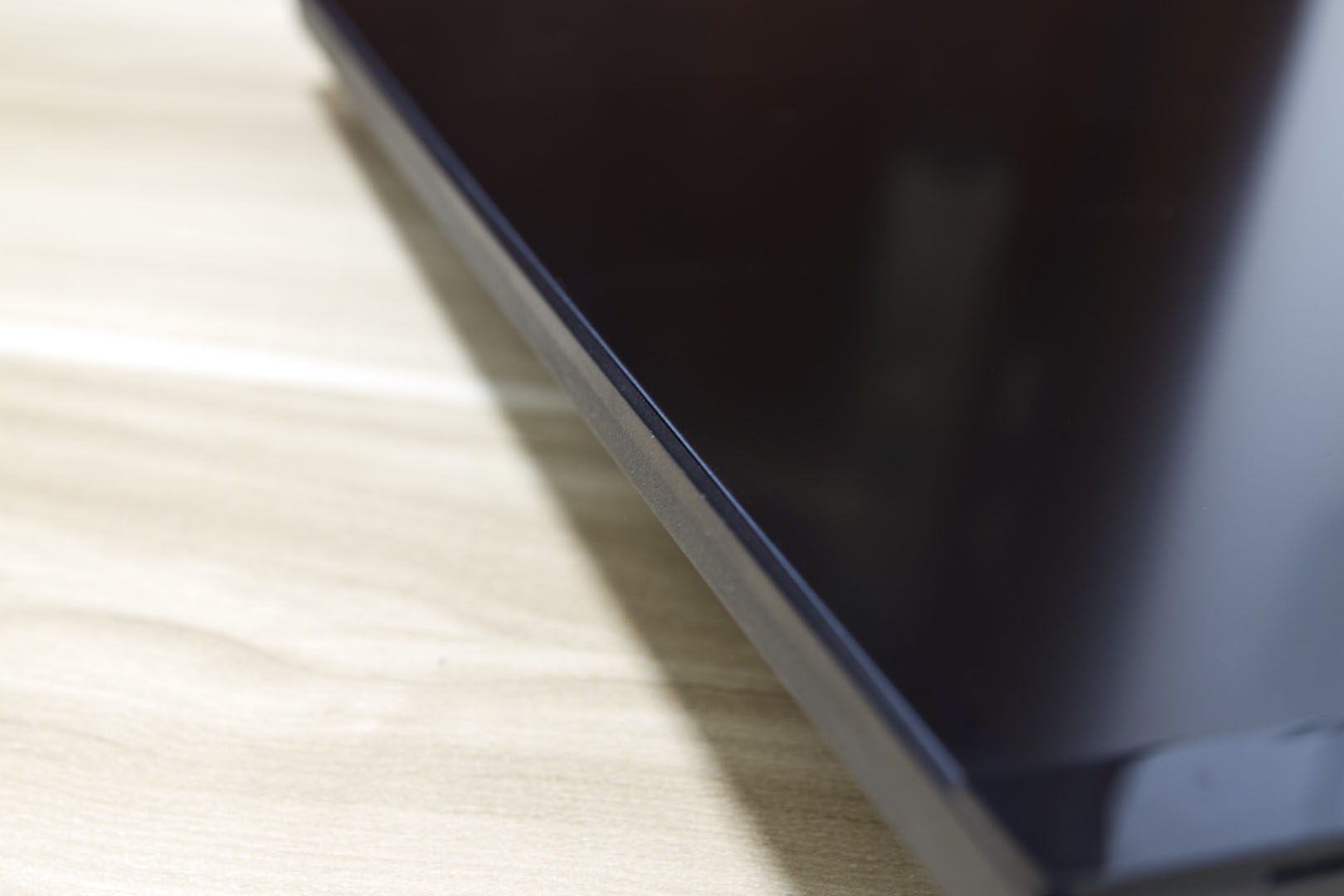 超薄边框+曲面体验，京东618特惠入手HKCCH70