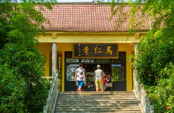 芜湖马仁奇峰玻璃栈道多高,芜湖马仁峰玻璃栈道