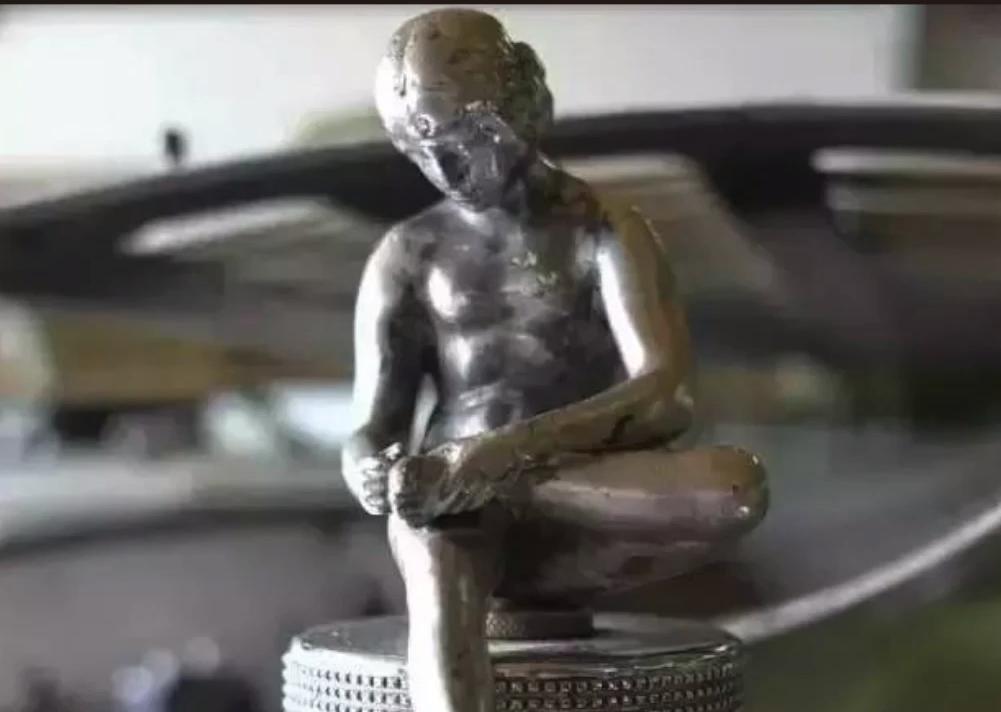 历史著名车标,历史上最霸气的车标