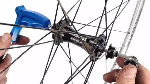 保养花鼓和塔基,花鼓的保养