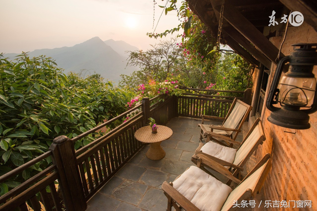 专业封阳台做门窗,阳台封窗师傅