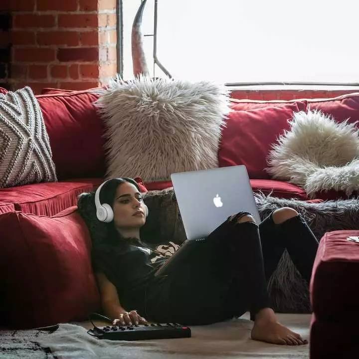 欢乐颂关关同款蝴蝶包,欢乐颂关关的包包