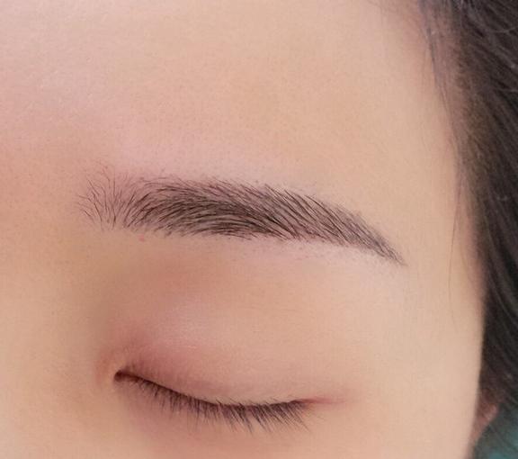 姐妹们纹眉效果怎么样,绣眉和纹眉图片对比