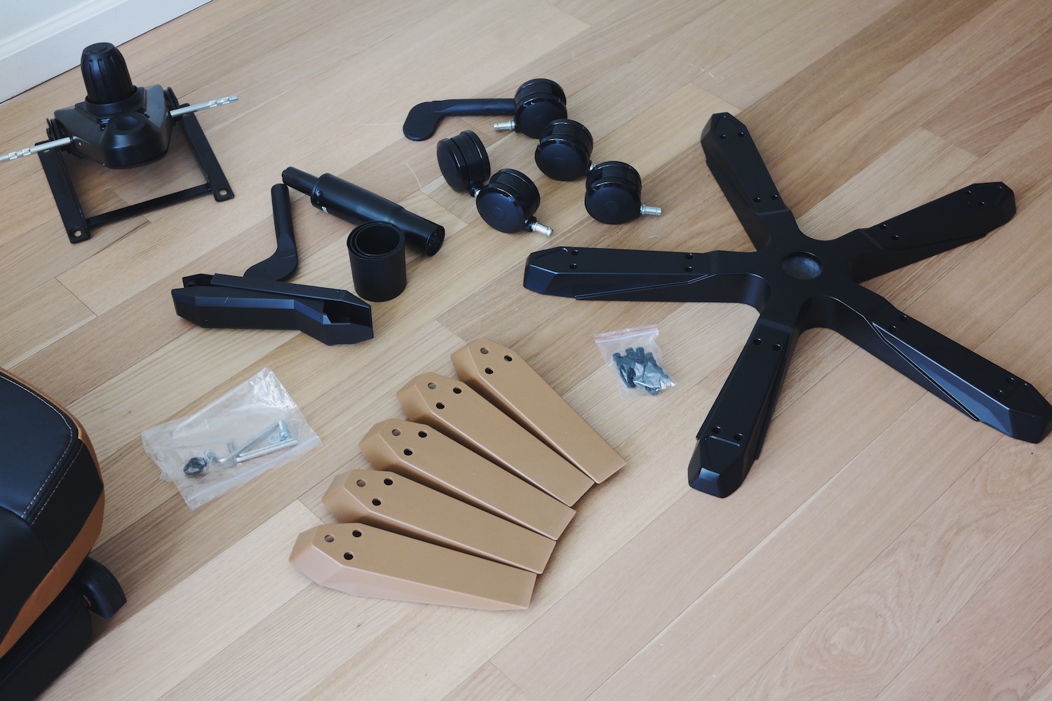 dxracer电脑椅评测,dxracer电脑椅黄色