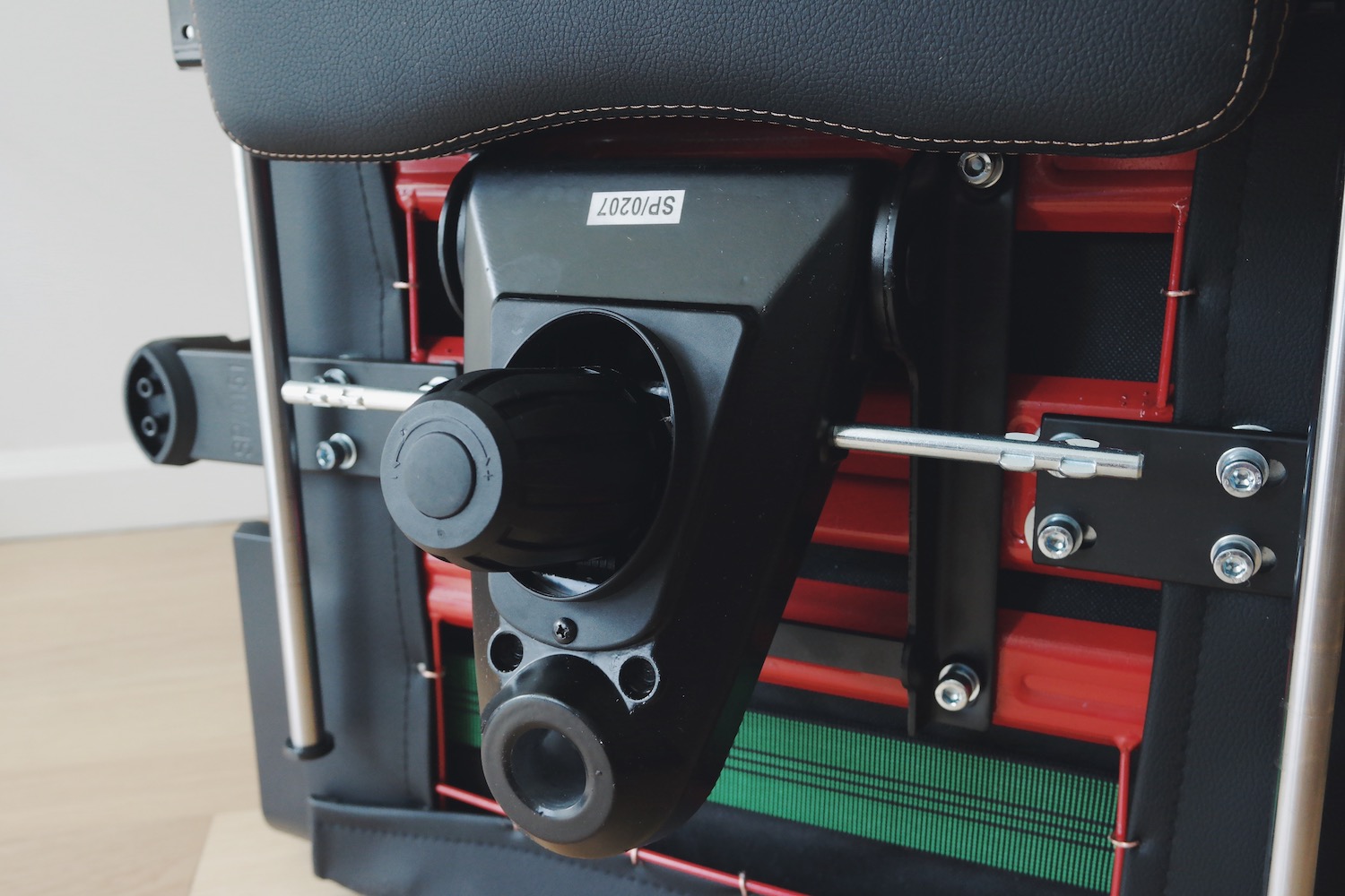 dxracer电脑椅评测,dxracer电脑椅黄色