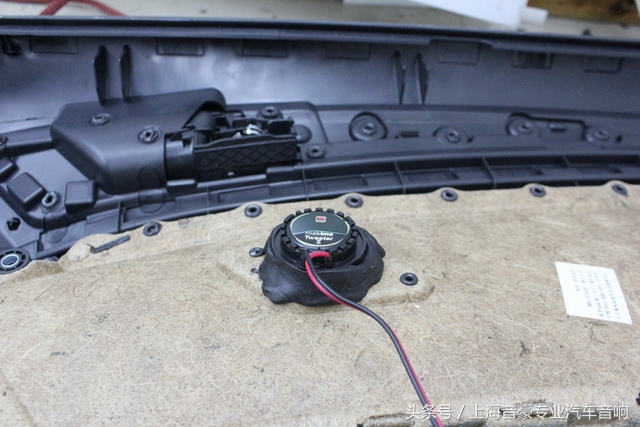 高尔夫7代适合什么音响改装,高尔夫7音响改装劲浪