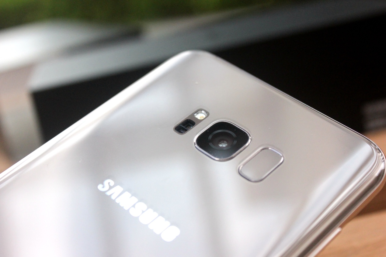 三星galaxys8+值得入手吗,三星galaxys8轻奢版开箱