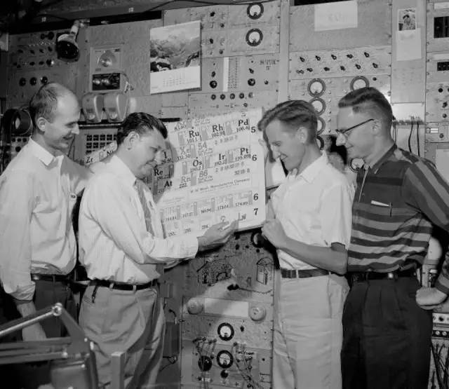 元素的起源和演变,元素的演变