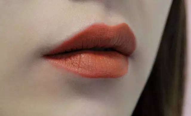 2020平价口红色号排行榜前十名,复古玫红平价学生口红10元以下