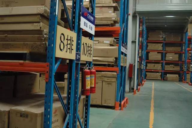 汇丰实木家具，一块木头的44次重生