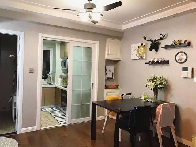 装修时地板颜色,装修后地板颜色变浅