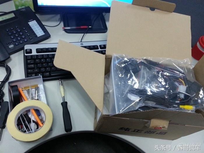 没钱买高配只能自己动手了！科鲁兹车主加装大屏导航倒车影像