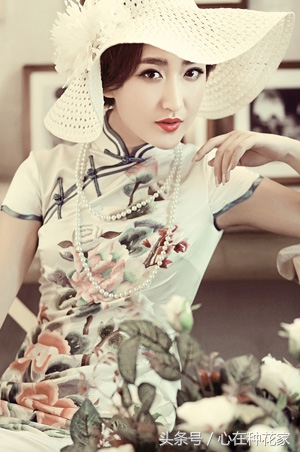 怎样穿旗袍最好看,挑选旗袍的10点建议旗袍女人必学