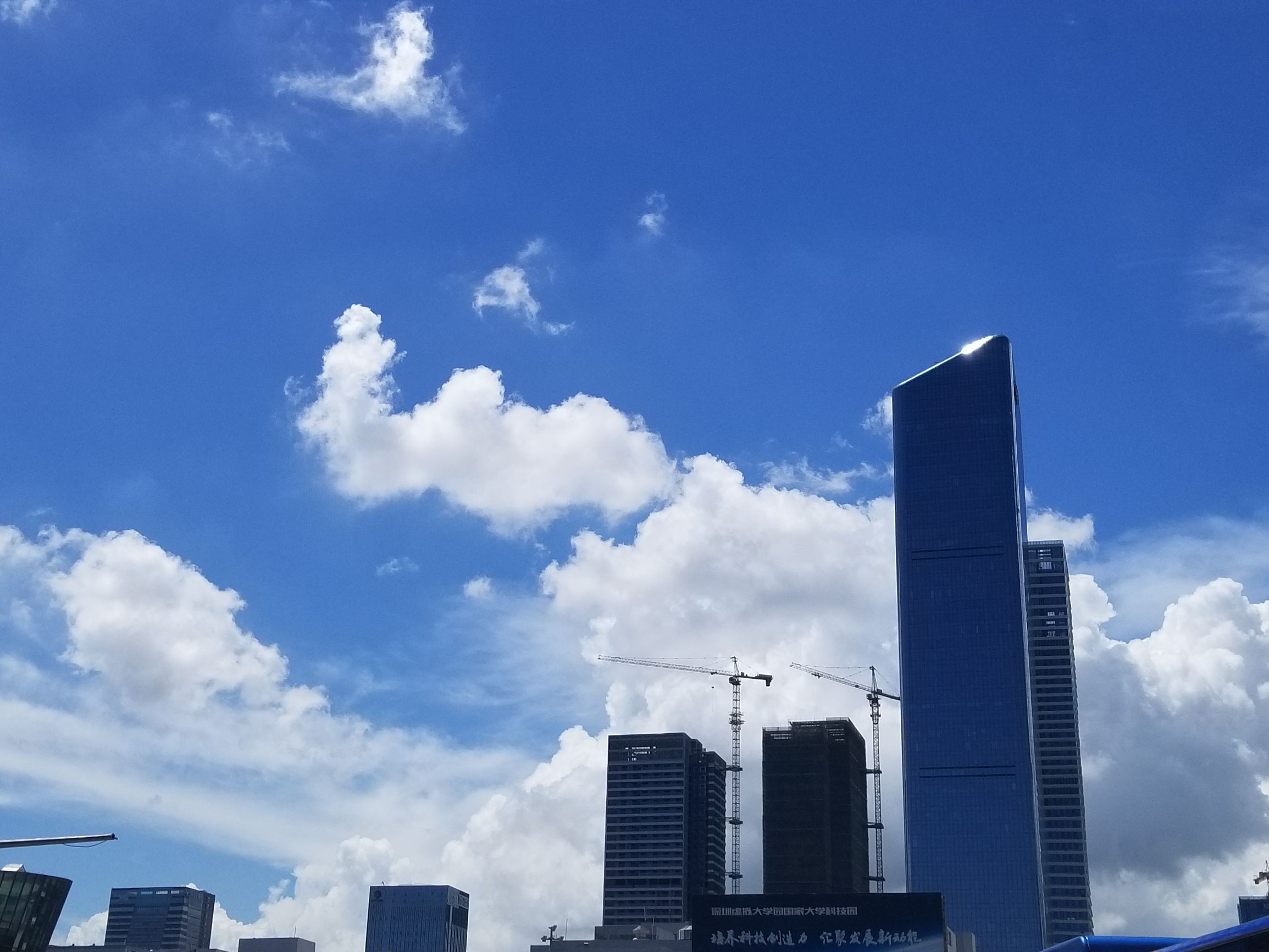 三星盖乐世a8s如何,三星盖乐世s8最新宣传视频