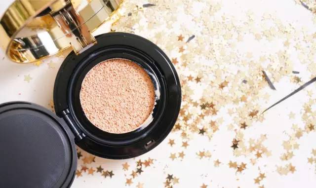 花式抢钱！钱包还没养肥，YSL等大牌又出限定了！