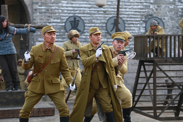 铁血战狼电视剧图片,铁血战狼里照片