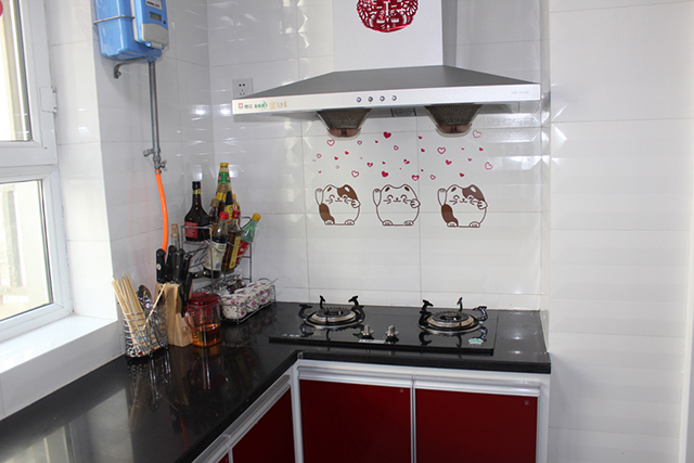 有十字绣如何装饰婚房,十字绣房子客厅装饰