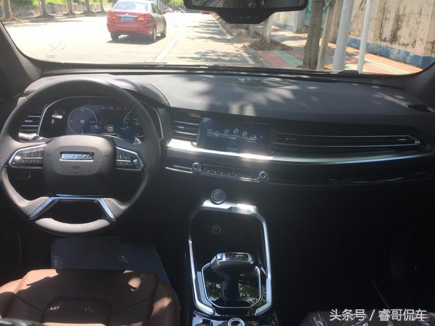 哈弗h62018款蓝标超豪华收车价,哈弗h6蓝标2017款2.0t当时落地价