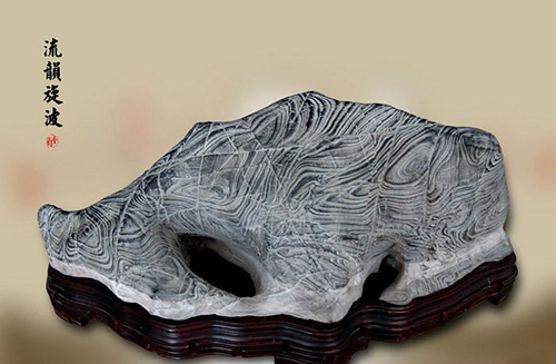 此石几十年来价格一直很高,要个带洞或象形更是高的要命