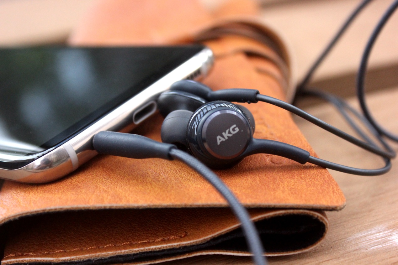 三星galaxys8+值得入手吗,三星galaxys8轻奢版开箱