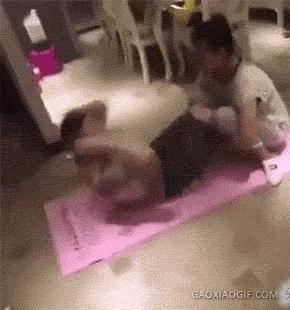 荒郊野岭孤男寡女下一句,荒郊野岭孤男寡女