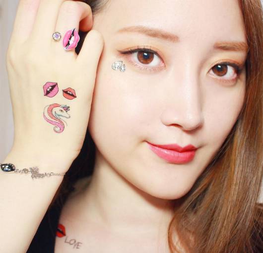 怎么一眼区分中国韩国女生,怎么分辨日本女生