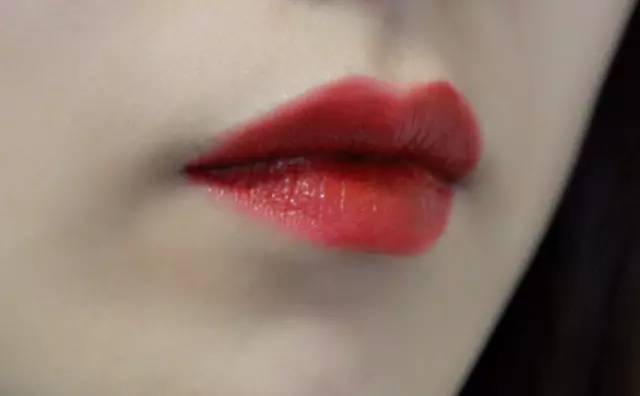 2020平价口红色号排行榜前十名,复古玫红平价学生口红10元以下