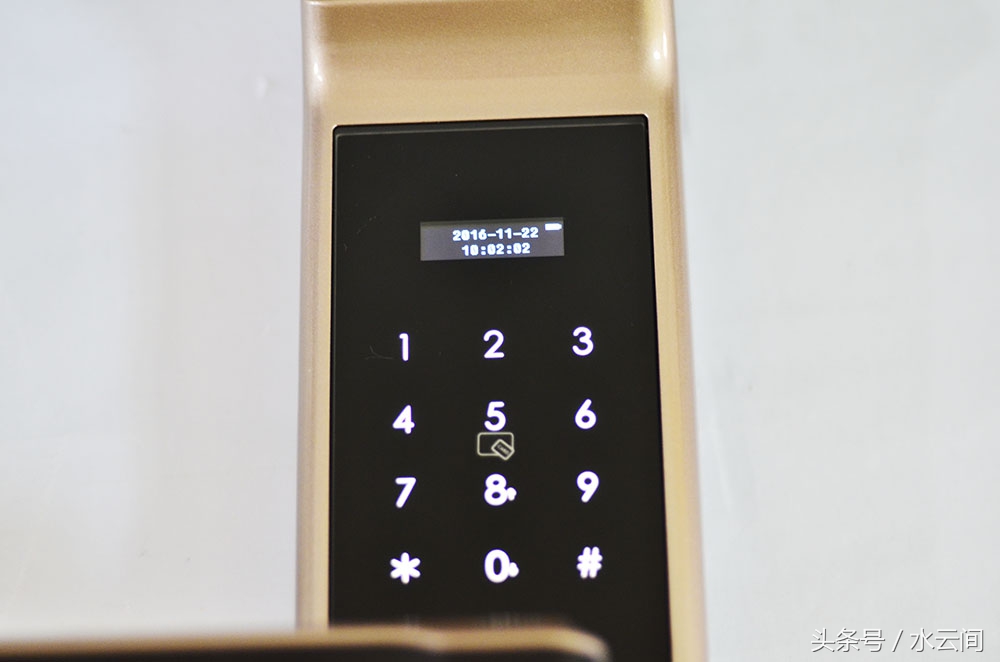 解锁智能门锁,中兴智能门锁安全锁怎么用
