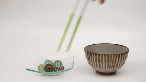 筷子怎么样才能拿好,筷子怎么样