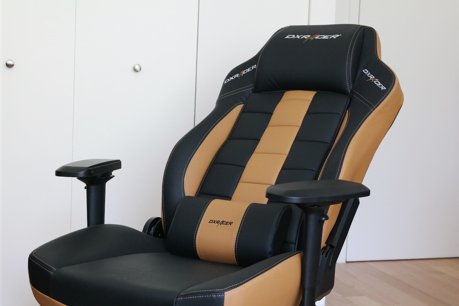 dxracer电脑椅评测,dxracer电脑椅黄色