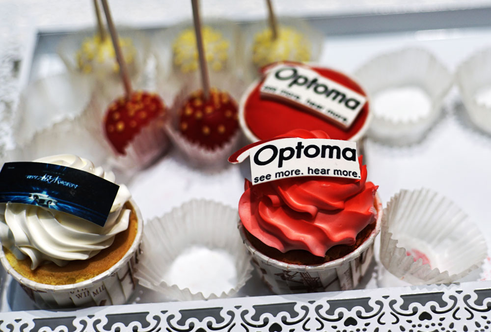 奥图码和爱普生4k投影仪哪个好,奥图码全高清家用投影机评测