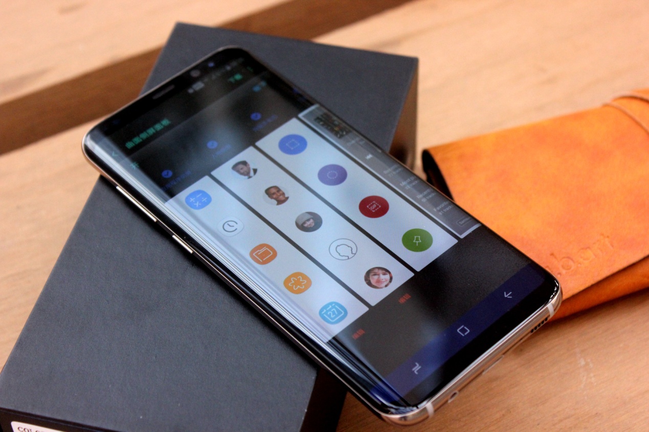 三星galaxys8+值得入手吗,三星galaxys8轻奢版开箱