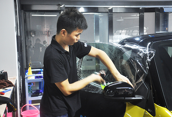 夏季隔热防晒汽车遮阳珍珠棉铝膜,汽车隔热防晒膜夏日必备