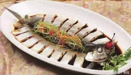 盘点5种闻着臭吃着香的美食,又香又臭的美食你们能想到什么呢