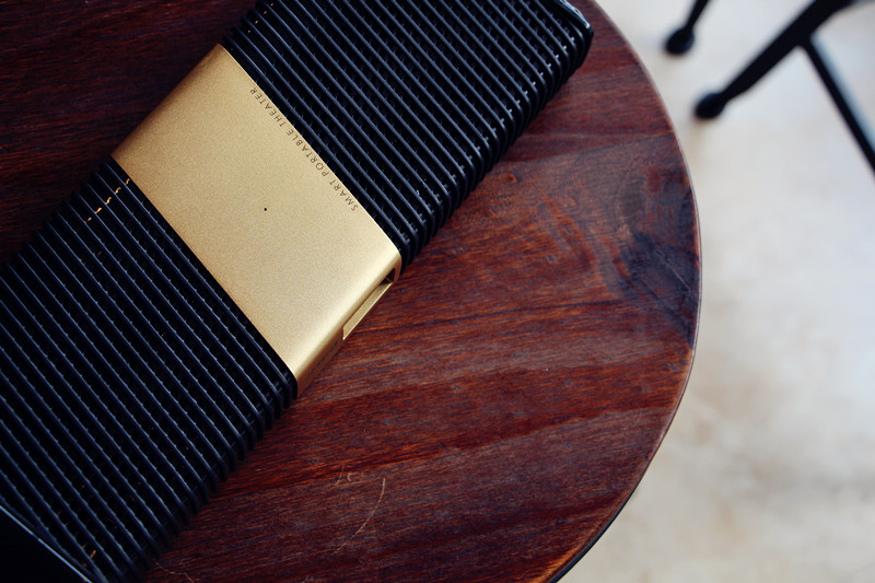 坚果睿途r8投影仪怎么用,坚果投影仪睿途r8死机