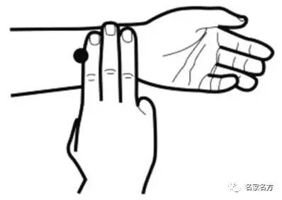 老人一吹电风扇就感冒,老人一阵风就感冒怎么回事